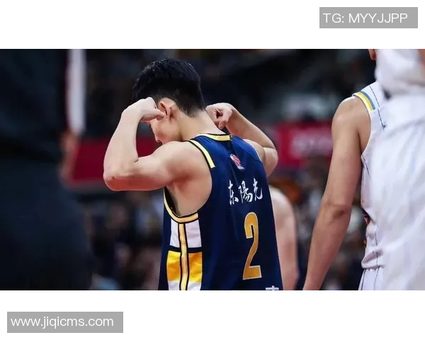 广东宏远队凭强大实力成功卫冕，再次登顶CBA总冠军宝座，完美谢幕赛季风云！