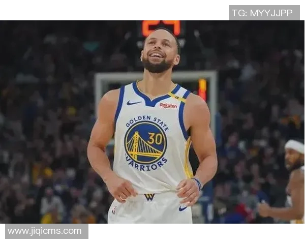 库里再获MVP殊荣!刷新个人历史纪录实至名归 库里再获MVP殊荣!刷新个人历史纪录实至名归