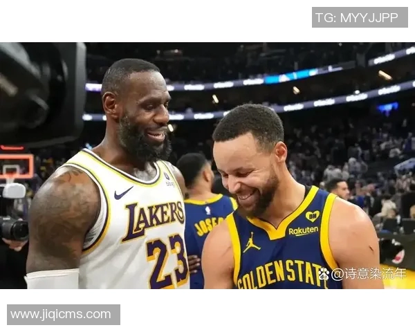 库里成为NBA历史三分命中榜第一,继续刷新记录 库里成为NBA历史三分命中榜第一,继续刷新记录